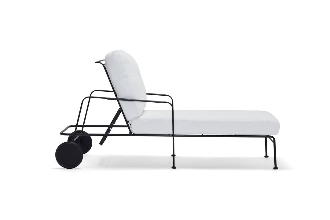 WD5B0070-Woodard-Reed Chaise Lounge-Pangaea Patio