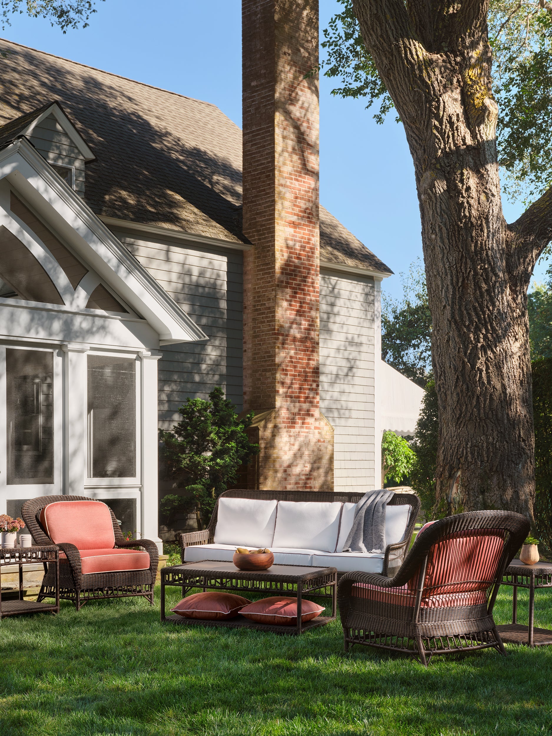 -Woodard-San Michele Coffee Table-Pangaea Patio